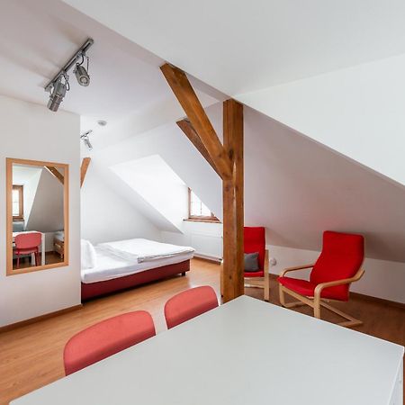 Apartman Muzeum Obchodu Karlštejn Exterior foto