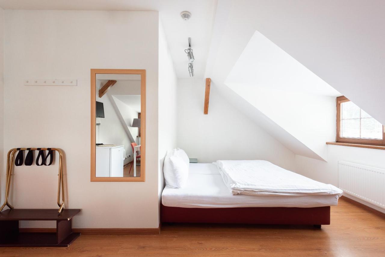 Apartman Muzeum Obchodu Karlštejn Exterior foto